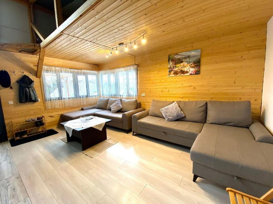 Casuta Din Crai Villa Zarnesti Luaran gambar